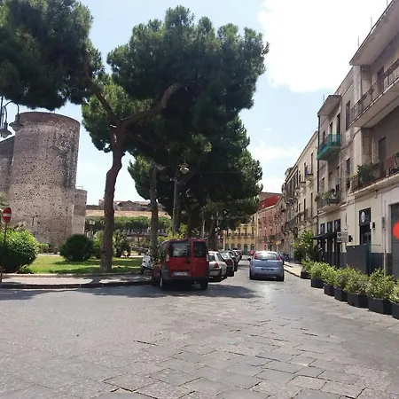 בית הארחה New Rubik's Castle