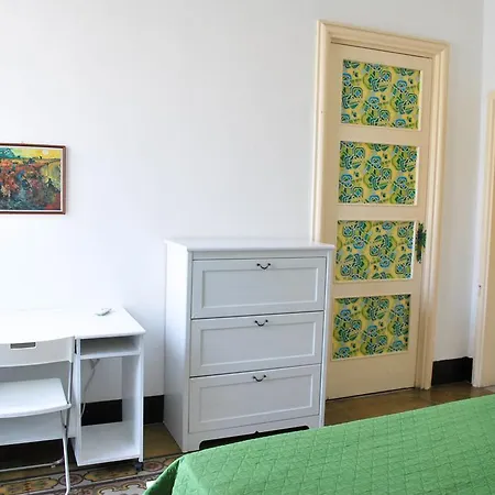 בית הארחה New Rubik's Castle 3*